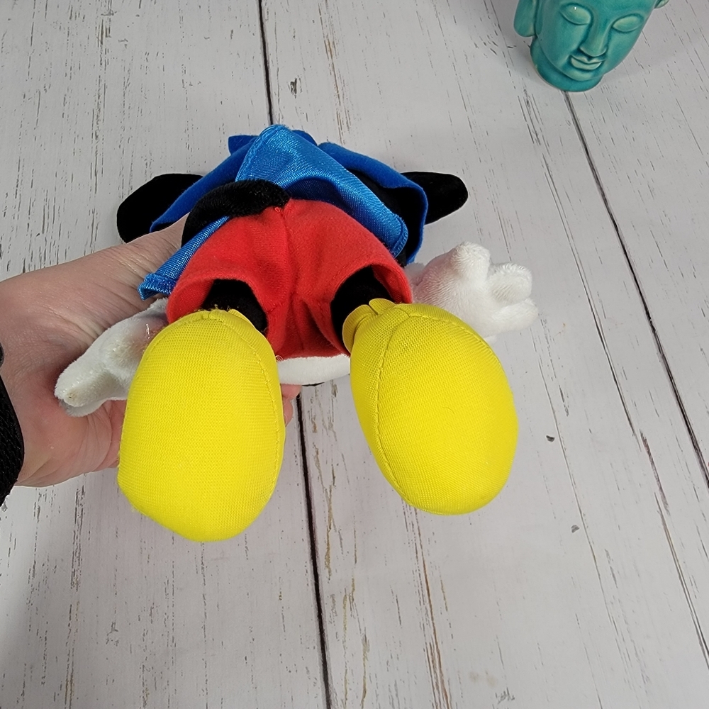 Hallmark Disney Mickey Mouse Super Hero Vintage Plush Stiffed Toy Small - Picture 11 of 12